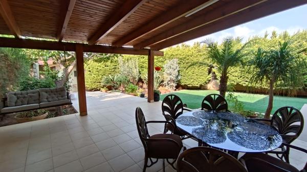 הברוש 2, עופרים