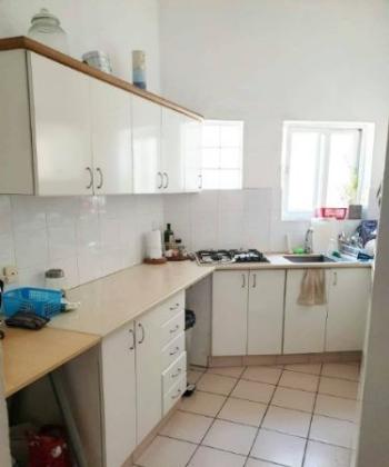 הרצל 32, מרכז העיר ב'