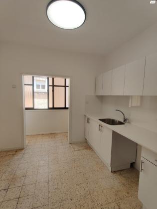 הגת 15, מרכז העיר ג'