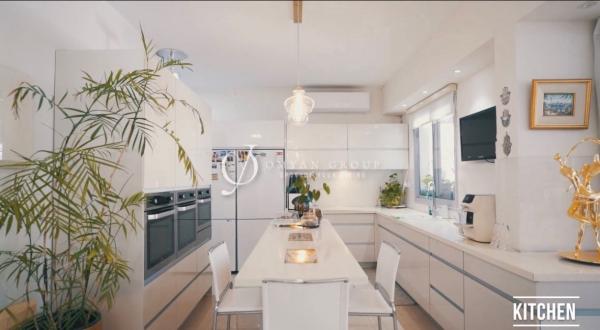 בשכונת תל ברוך