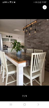 אנוסי משהד 1, ארמון הנציב