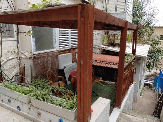 הלל 41, הדר עליון