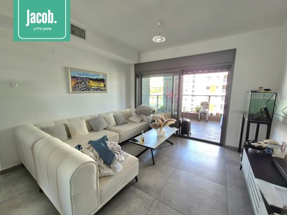 רזיאל 50, מתחם החותרים