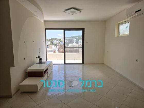 הרקפות, כרמל מערבי