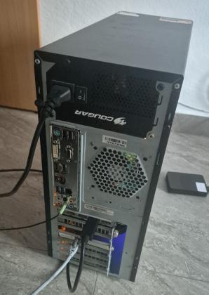 i7 8700 עם 16gb זכרון