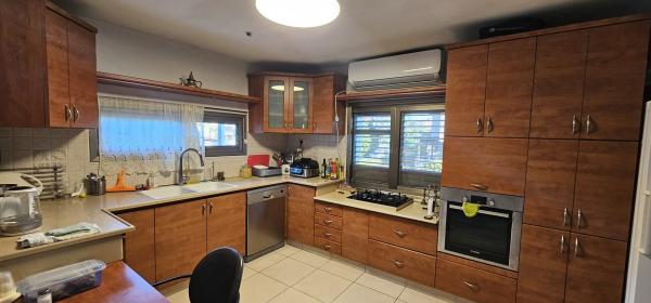 דב גרונר 2, חב"ד