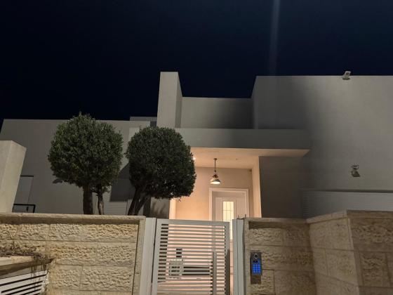 שדרות היונה 48