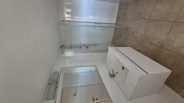 הפרחים 9, רוממה החדשה