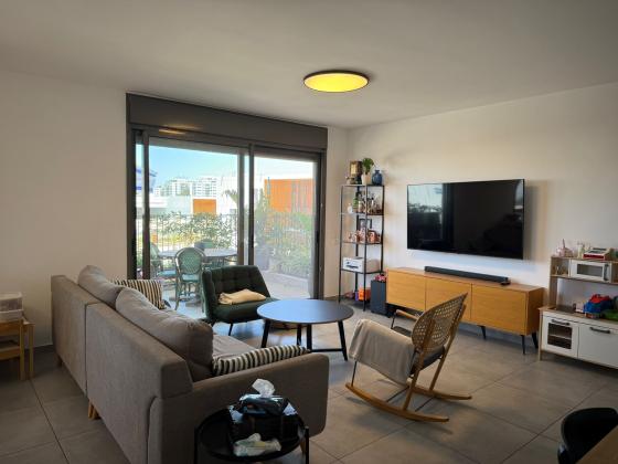 יוסי שריד 5, גליל ים החדשה