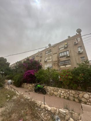 רינגלבלום, שכונה ד