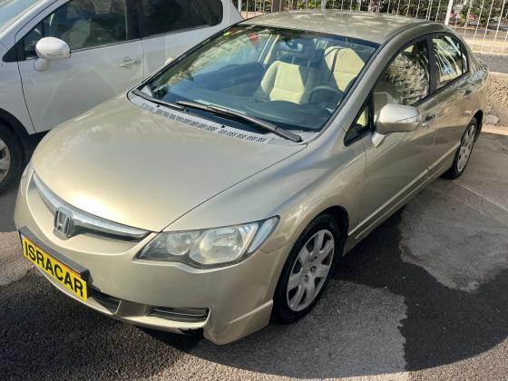 הונדה סיוויק סדאן (2007)