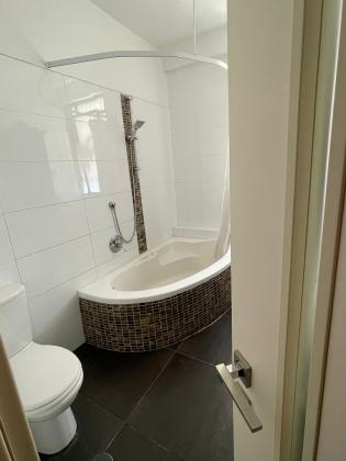 קרל נטר 3, אגרובנק