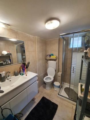 הלל 38, הדר עליון