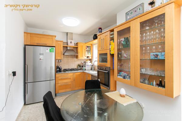 סחלב 22, רמת אלמוגי