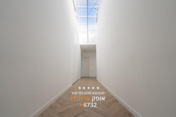 זלוציסטי 6, הצפון החדש סביבת כיכר המדינה