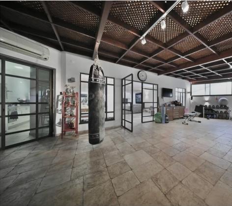 גולן 37, גבעת סביון