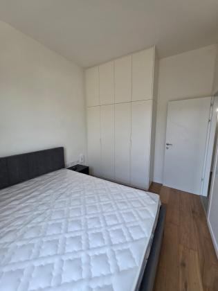 אבולעפיה 17, דרום פלורנטין