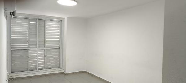 שדרות גת 72, הקוממיות