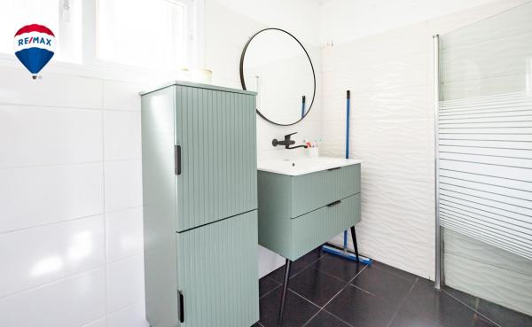 הרקפת 53, גבעת סביון