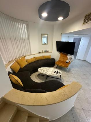 דינור בן-ציון, שכונה יא