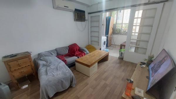 יוחנן הסנדלר, לב תל אביב