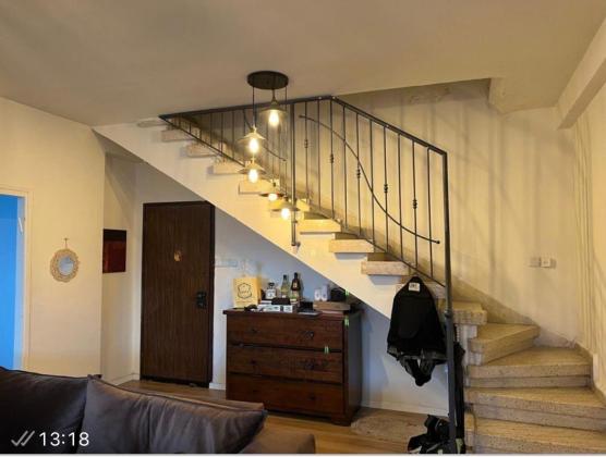 יונתן 21, תל גיבורים