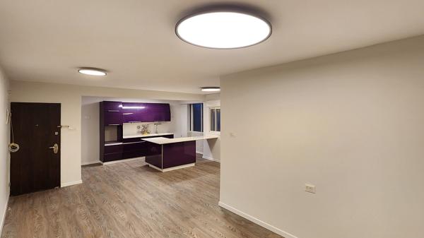 מרסיי 18, קרית שפרינצק