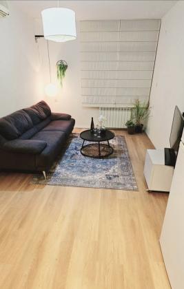 ברכה צפירה 6, רמת שרת