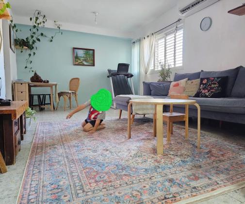 ששת הימים 158, אורים