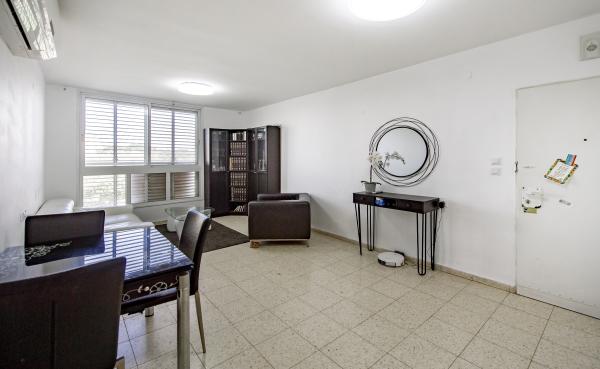 רובינא חנה, הדר גנים