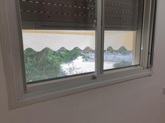 מנחם בגין 17, לב הפארק