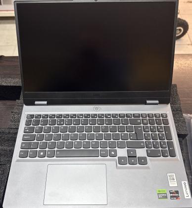 Lenovo LOQ 15AHP9 Laptop, 15