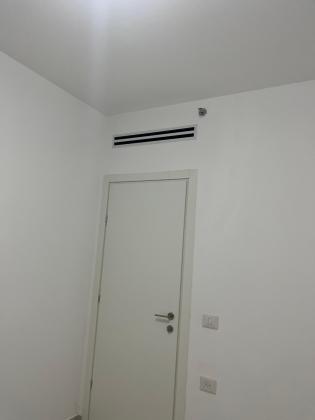 שער יפו 5, נוריות