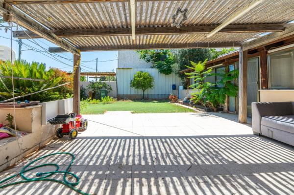 עשרת הרוגי מלכות, בן גוריון, נווה אלון