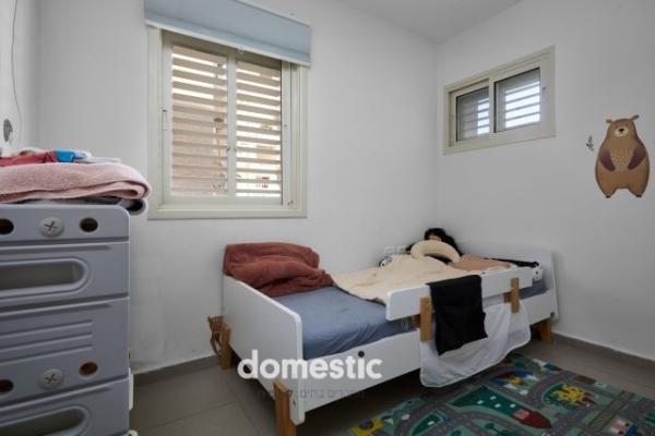 למדן, נאות אפקה ב