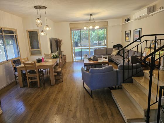 העמק 79, נווה ניצנים