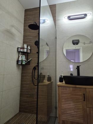 אורנה פורת 3, הרקפות