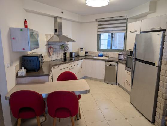 זלמן שז"ר 9, מתחם 200