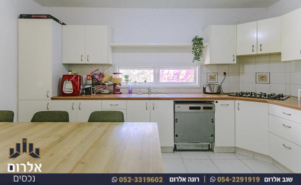 חבצלת השרון 16 (פרחים;דגניה)