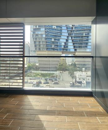 תוצרת הארץ 5, נחלת יצחק