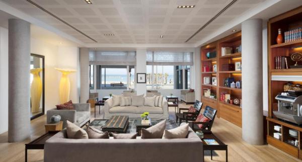 רציף הרברט סמואל, לב תל אביב החלק המערבי