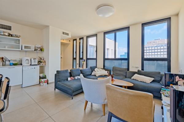 הרכבת 16, דרום רוטשילד