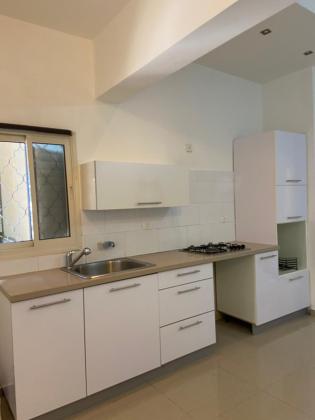 בר גיורא, הדר עליון