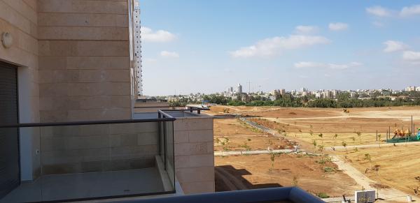 שדרות אבני החושן 29, כרמי גת