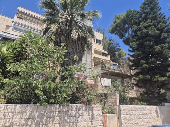 כפר עציון 4 (תלפיות, ארנונה)