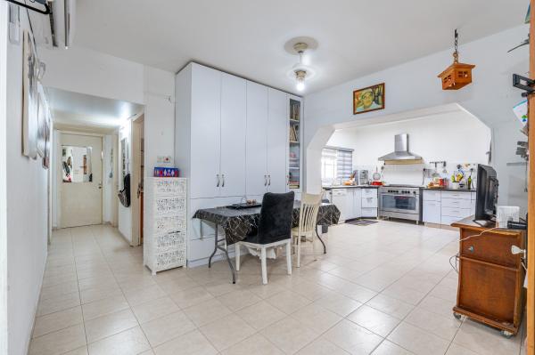 עשרת הרוגי מלכות, בן גוריון, נווה אלון