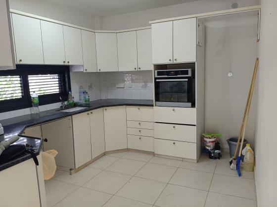 הרב קוק 1, נוה ישראל