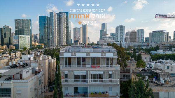 זלוציסטי 6, הצפון החדש סביבת כיכר המדינה