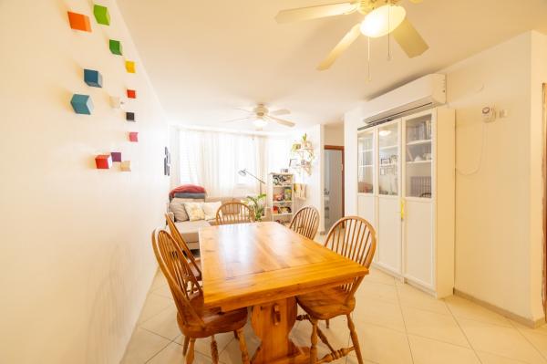 העינבל, הדר גנים