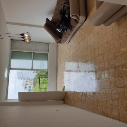 יהודה הלוי 19, רמב"ם